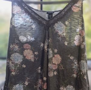 Torrid Split Back Tank Top